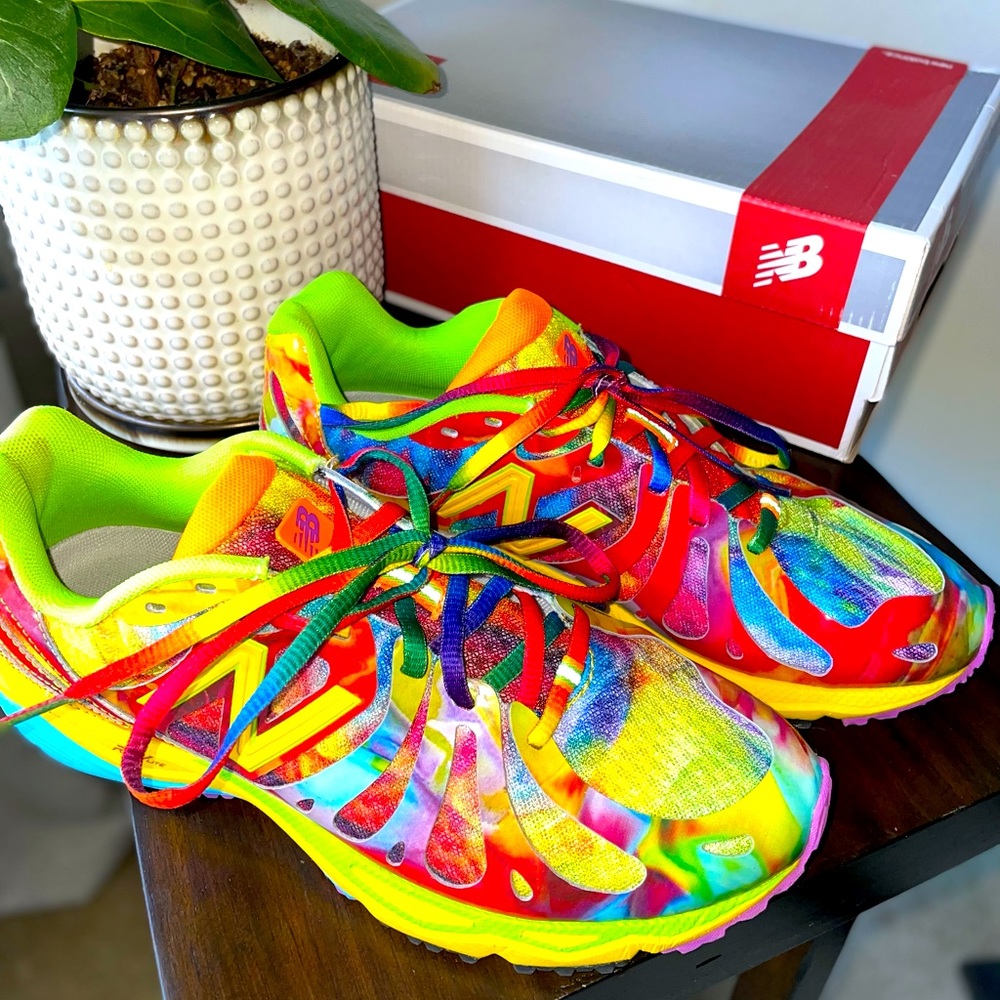 🌈 New Balance sneakers